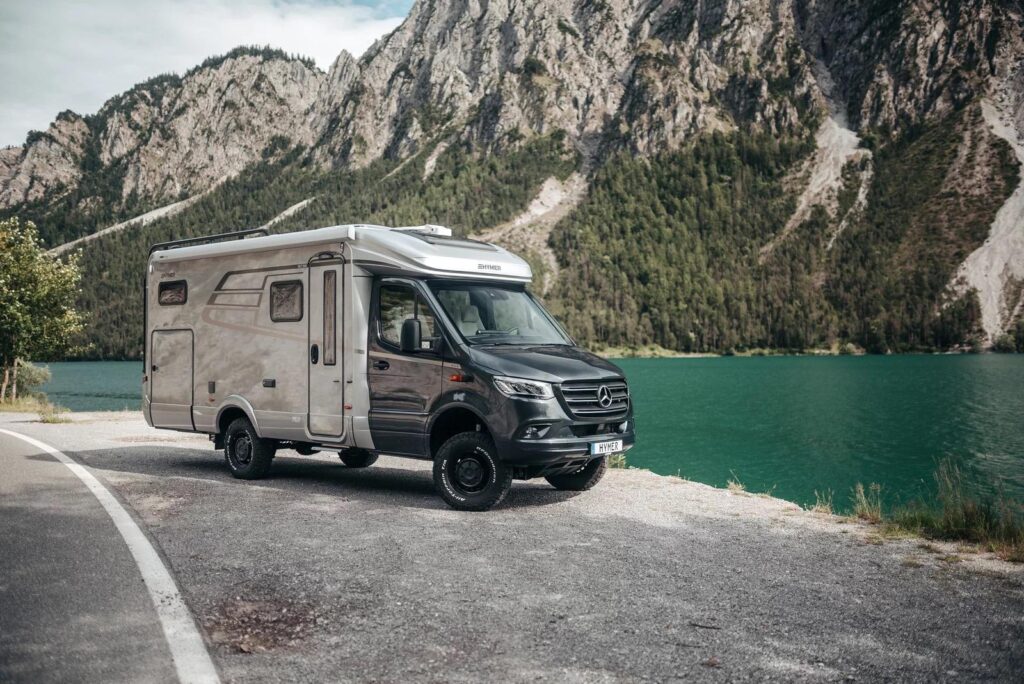 Découvrez la Corse en toutes saisons avec Le Hymer