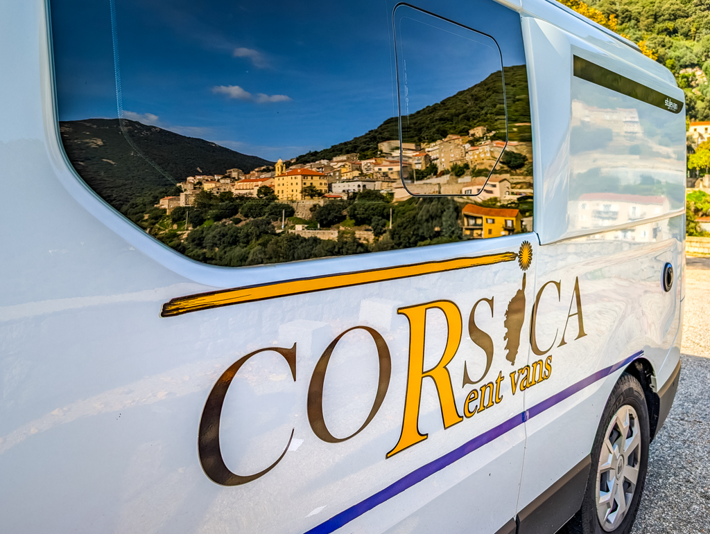 Explorez la Corse autrement avec Corsica Rent Vans !